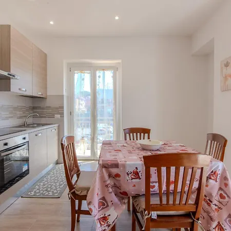Apartment Magnolia House Fonte Nuova