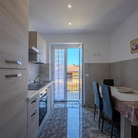 Magnolia House Apartment
